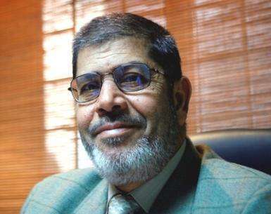 الدكتور محمد مرسي عضو مكتب الإرشاد والمتحدث الإعلامي باسم الإخوان المسلمين