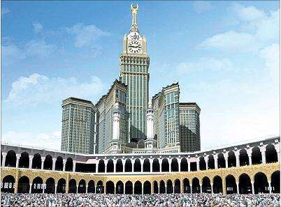 أكبر ساعة في العالم تقع الى جوار المسجد الحرام في مكة المكرمة (تقرير  مصور)  