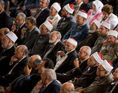 المعاهد الازهرية و موظفو مجمع البحوث الاسلامية يهددون بالذهاب الى ميدان التحرير