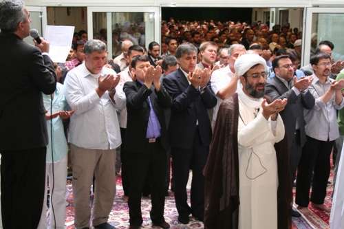 اقامه نماز عید فطر در وین