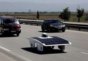 سيارة إيرانية تعمل بالطاقة الشمسية تشارك في المنافسات العالمية بواشنطن