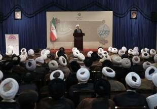 الرئيس روحاني يشيد بصمود غزة ورد المقاومة على العدوان الاسرائيلي