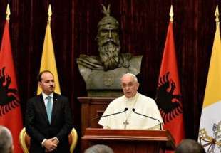 Pope Praises Albanian Model of Coexistence