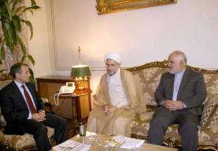 دیدار آیت الله اراکی با وزیر امور خارجه لبنان