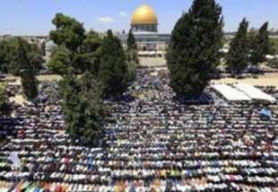 مسجد الاقصی به روی نمازگزاران فلسطينی بالای پنجاه سال باز شد