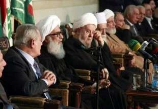 علماء لبنان يستقبلون المرجع الديني العراقي اية الله بشير النجفي