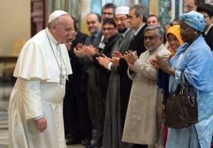 Pope: Interfaith Dialogue Bridge Gaps