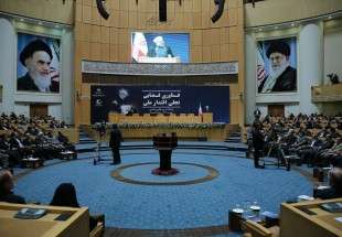 متوقف شدن درمسیر پیشرفت برای ملت ایران معنا ندارد/سروصدای مذاکرات پیشرفتهای کشور را تحت الشعاع قرارداده است