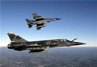 تجاوز هواپیماهای ارتش صهیونیستی به حریم هوایی لبنان