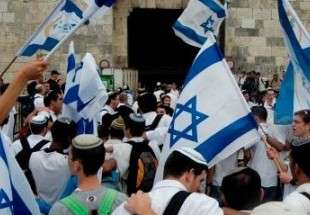 Israelis Storm Al-Aqsa for Torah