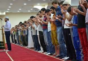 إقبال كثيف في رمضان على تعلم القرآن في مساجد القرم