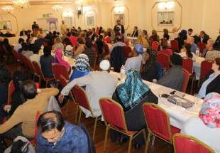 مراسم افطار مسلمانان با حضور پیروان سایر ادیان در موسسه آیت الله خویی لندن