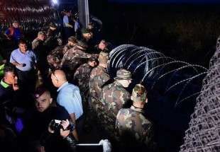 مرزهای مجارستان به روی پناهجویان بسته شد