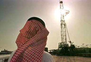 السعودية: ثمن باهظ جداً لسياسات نفطية انتحارية