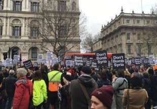 تظاهرات في بريطانيا رفضا للمشاركة في قصف سوريا