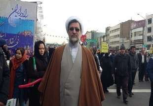Scholar hails Islamic proximity as achievement of Iran’s 1979 Revolution