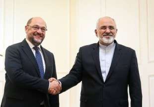 تاکید ظریف بر تداوم همکاری های پارلمانی بین ایران و اتحادیه اروپا