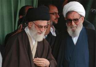 Leader condoles passing away of Iranian cleric