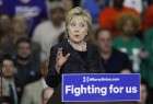 Clinton calls for sanctions on Tehran over test-firing missiles