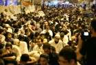 تحصن مردم بحرین در مقابل منزل «شیخ عیسی قاسم»  