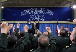 سپاہ پاسداران کے کمانڈروں کی امام خامنہ ای سے ملاقات