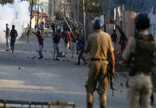 درگیری پلیس هند و معترضان در کشمیر