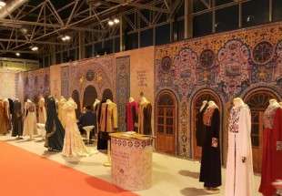 تصاميم وأزياء ايرانية في معرض "حلال" في اسبانيا