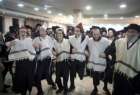 الإعلام الصهيوني: وفد من حركة "حباد" اليهودية احتفل بعيد "الحانوكاه" في البحرين