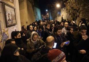 Iranians mourn passing of Ayatollah Rafsanjani in shock
