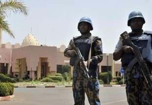 37قتيلا في تفجير انتحاري استهدف معسكرا شمال مالي