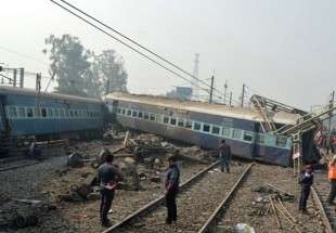 بھارتی ریاست آندھرا پردیش میں ٹرین حادثہ،