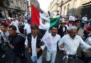 سازمان‌دهی تظاهرات سراسری مردم مکزیک علیه ترامپ