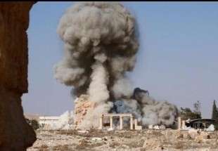 تقلای داعش برای منهدم کردن آثار باستانی باقی‌مانده در پالمیرا/ دولت سوریه برای تبادل اسیران اعلام آمادگی کرد
