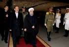 الرئيس روحاني يعود الى طهران في ختام زيارته لسلطنة عمان والكويت
