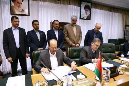 توقيع مذكرة تفاهم بين إيران وعمان في مجال العلاقات المصرفية