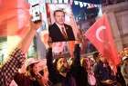 رأی مثبت مردم ترکیه به اصلاح قانون اساسی/اردوغان: مردم ترکیه از اراده ملی و دموکراسی دفاع کردند