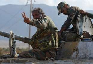 الجيش السوري يسيطر على موقع استراتيجي في القابون ويتقدم بدير الزور