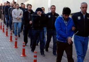 ترکی میں بغاوت کے الزام میں ایک ہزار سے زائد افراد گرفتار