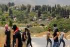 زخمی شدن ده ها فلسطینی در جریان سرکوب تظاهرات های کرانه باختری/خالد مشعل: به زودی دشمن صهیونیستی را مجبور به آزادی اسرایمان می کنیم