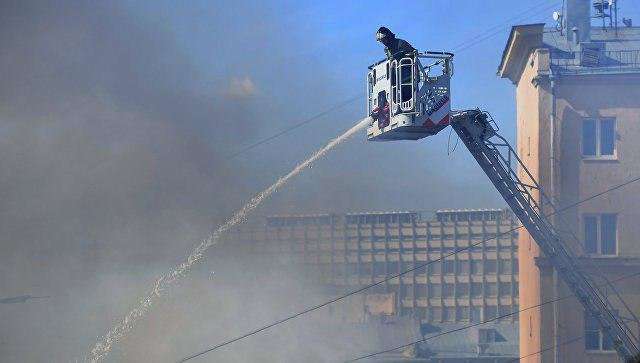 إصابة 31 شخصا في حريق بمبنى سكني داخل موسكو