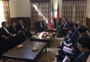 وزيرا خارجية ايران وافغانستان يبحثان تعزيز العلاقات
