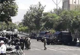 استشهاد 12 شخصا واصابه 42 آخرين في الاعتداءين الارهابيين في طهران