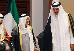 Emir of Qatar Sheikh Tamim bin Hamad Al Thani (R) and Emir of Kuwait Sabah al-Ahmad al-Jaber Al Sabah attend a [Persian] Gulf Cooperation Council (GCC) summit on December 6, 2016, in Manama. (Photo by AFP)