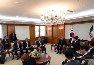 لاريجاني: تعزيز التعاون الاقتصادي يوطد العلاقات بين ايران وكوريا الجنوبية
