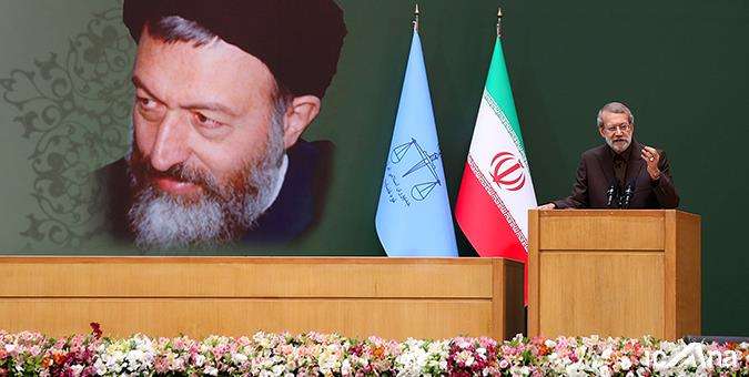 لاريجاني: ايران تتابع حالات انتهاك الاتفاق النووي