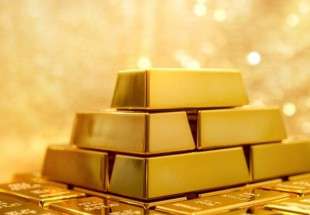 الذهب إلى أعلى مستوى في 4 أسابيع مع هبوط الدولار