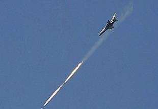 حمله هوایی ارتش سوریه به مواضع داعش و هلاکت 18 تروریست