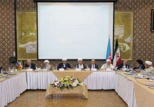 Le début de la réunion de la Solidarité islamique du point de vue des penseurs iraniens et azerbaïdjanais