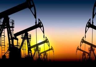 أسعار النفط تتراجع بسبب مخاوف من زيادة الإمدادات بعد تحسن إنتاج ليبيا