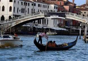 Shout ‘Allahu Akbar’ and you will be shot: Venice mayor
